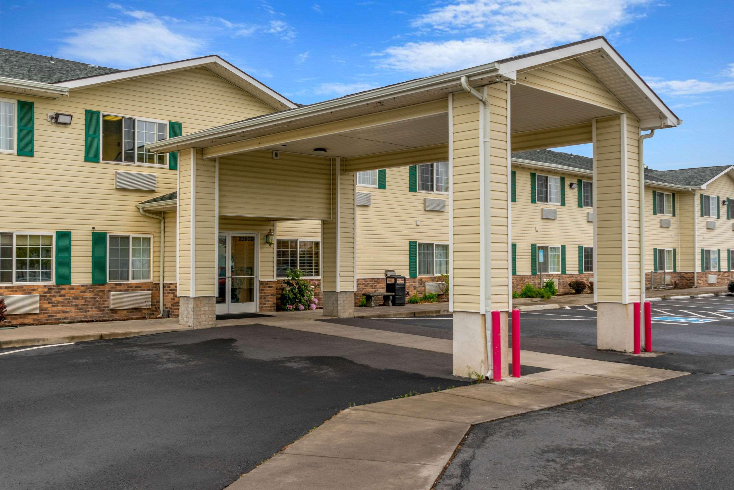 Quality Inn Бенд Экстерьер фото