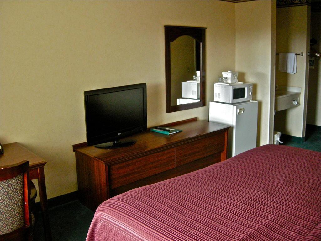 Quality Inn Бенд Экстерьер фото