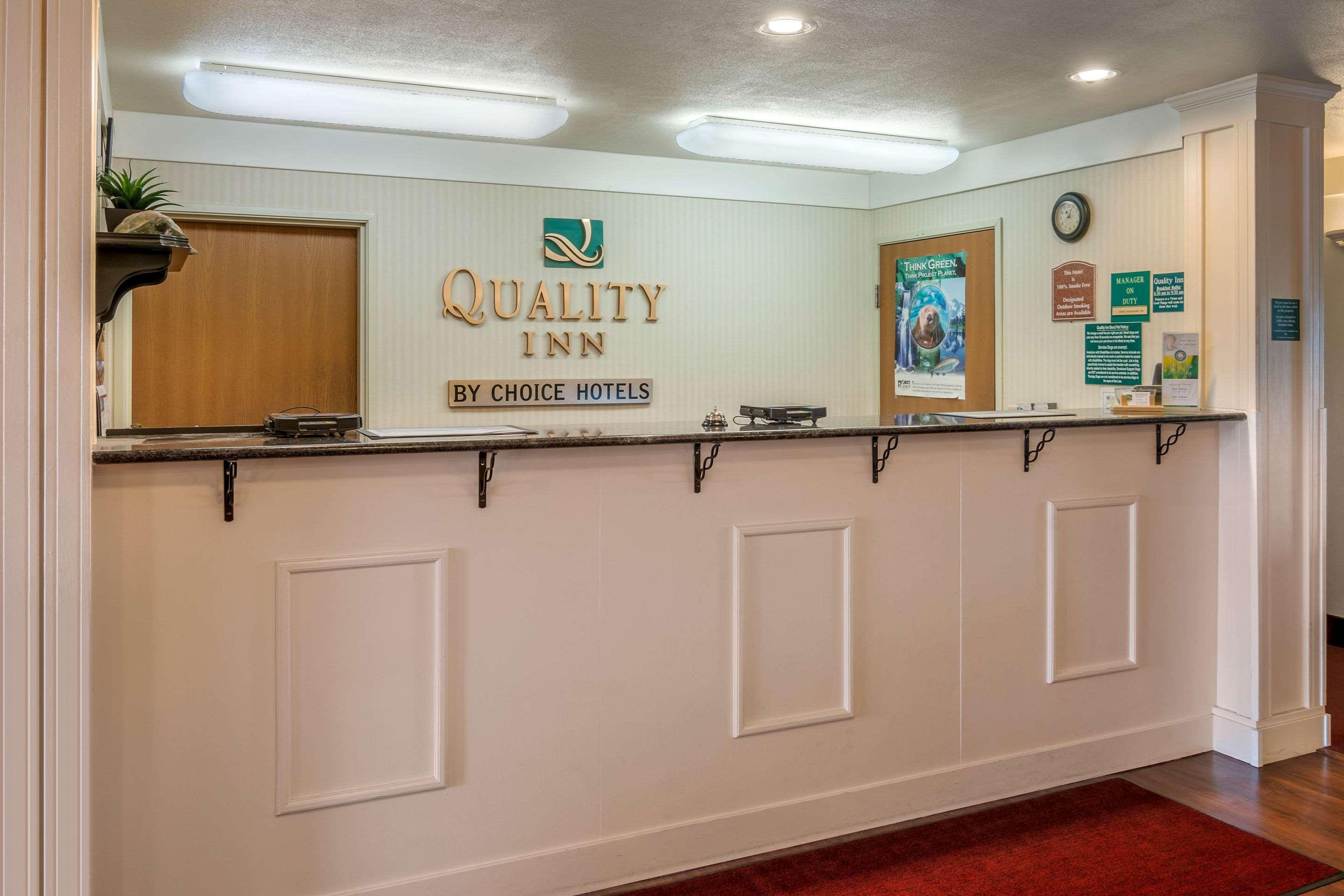 Quality Inn Бенд Экстерьер фото