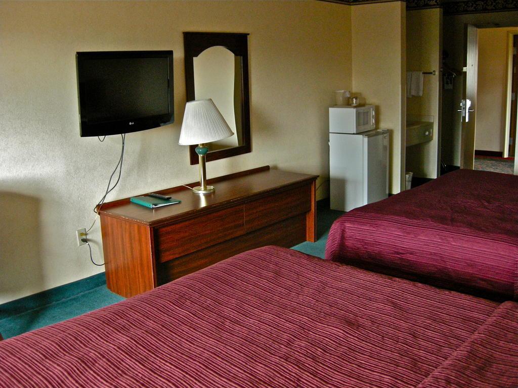 Quality Inn Бенд Экстерьер фото