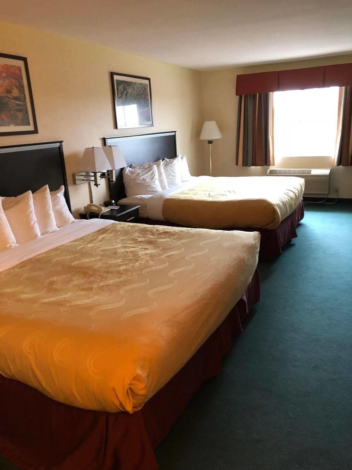 Quality Inn Бенд Экстерьер фото